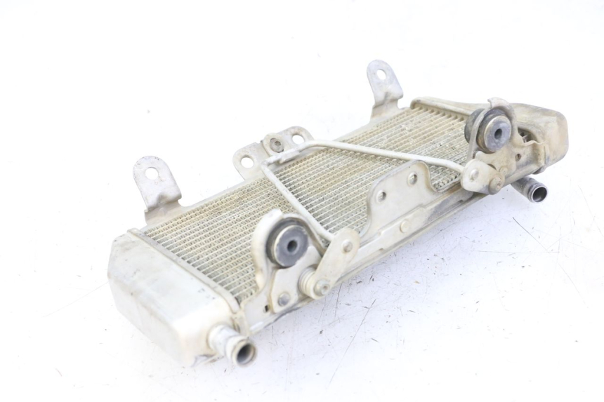 photo de KÜHLER LINKS YAMAHA YZ-F YZF 250 (2007 - 2013) - Zoom auf Gebrauchszustand