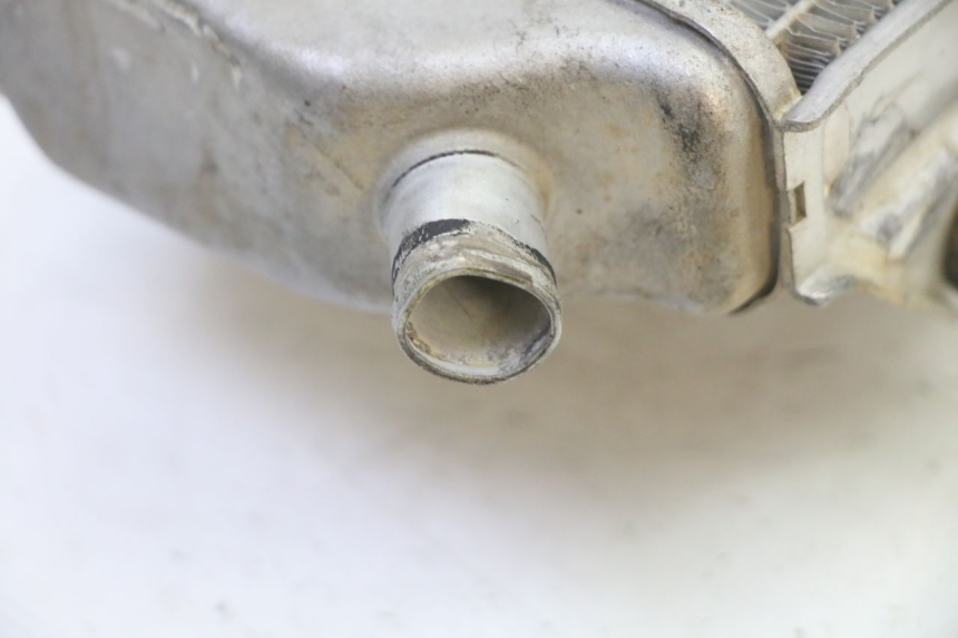 photo de KÜHLER LINKS YAMAHA YZF YZ-F 450 (2014 - 2016) - Technische Nahaufnahme