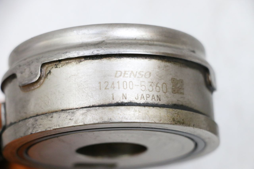 photo de ÖLKÜHLER SUZUKI BURGMAN EXECUTIVE ABS 650 (2006 - 2012) - Detailansicht des Bauteils