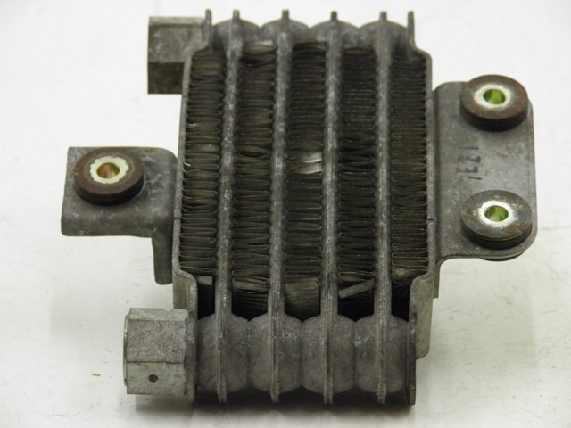 photo de Ölkühler DAELIM VJ ROADWIN 125 (2008 - 2010) - Zoom auf Gebrauchszustand