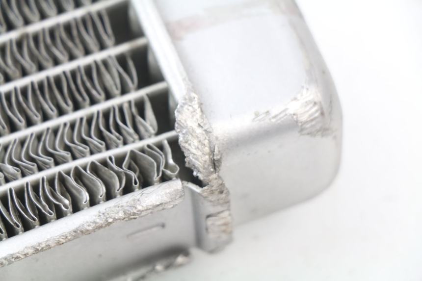 photo de KÜHLER  PEUGEOT LUDIX BLASTER 50 (2006 - 2014) - Detailansicht des Bauteils