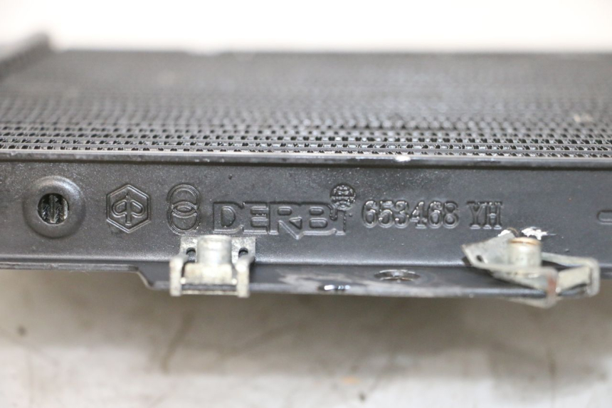 photo de KÜHLER  PIAGGIO MP3 RL 250 (2006 - 2010) - Zoom auf Gebrauchszustand