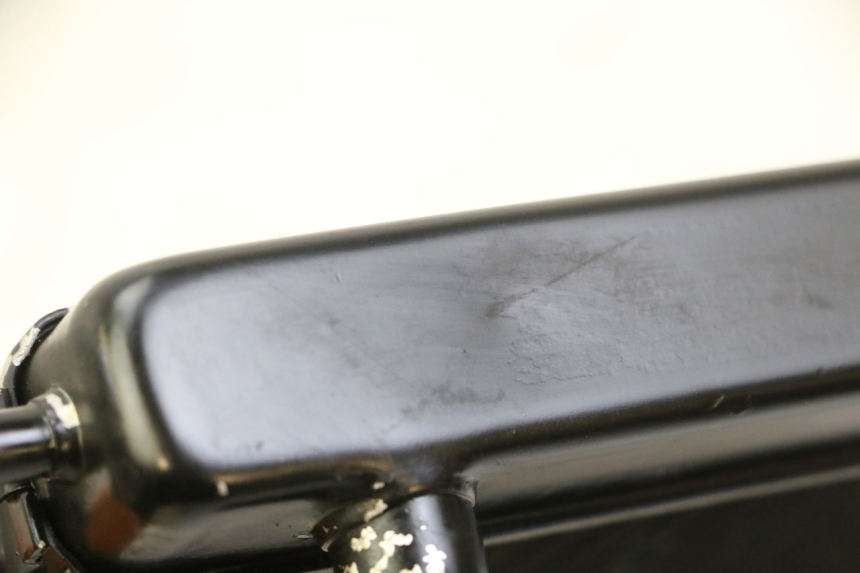 photo de KÜHLER  PIAGGIO MP3 RL 250 (2006 - 2010) - Detailansicht des Bauteils