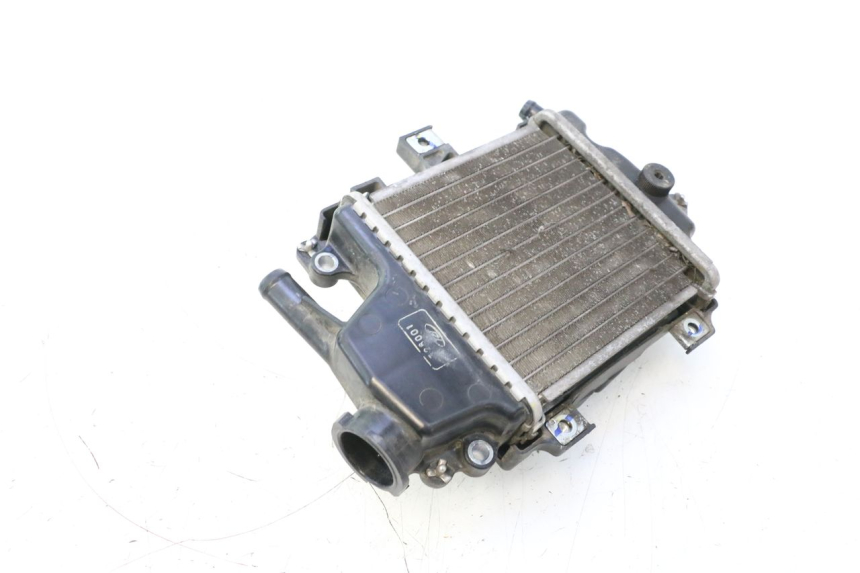 photo de KÜHLER HONDA PCX (JF28) 125 (2009 - 2011) - Details der Befestigungspunkte