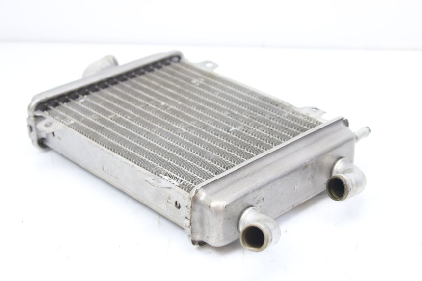 photo de KÜHLER PEUGEOT SPEEDFIGHT LC 50 (1996 - 2002) - Alternative Perspektive