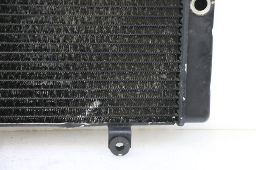 photo de KÜHLER  HONDA ST PAN EUROPEAN 1100 (1990 - 2002) - Fokus auf die Struktur