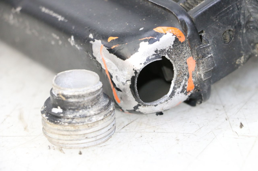 photo de KÜHLER  KTM SUPERENDURO R 950 (2005 - 2009) - Technische Nahaufnahme