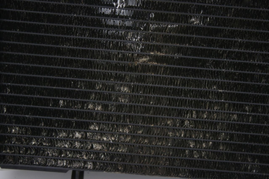 photo de KÜHLER SUZUKI SV S 650 (1999 - 2002) - Details der Befestigungspunkte