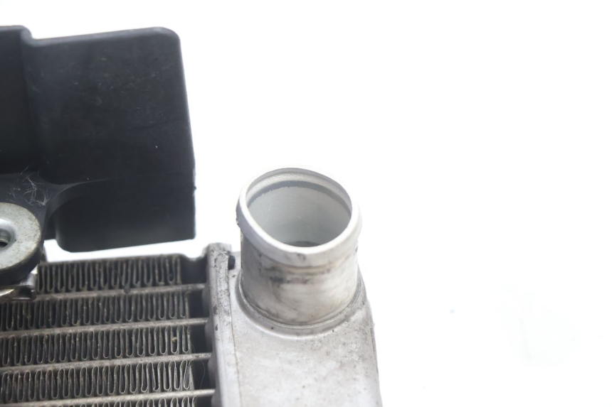 photo de KÜHLER  HONDA VFR FI RC46 800 (1998 - 2001) - Details der Befestigungspunkte