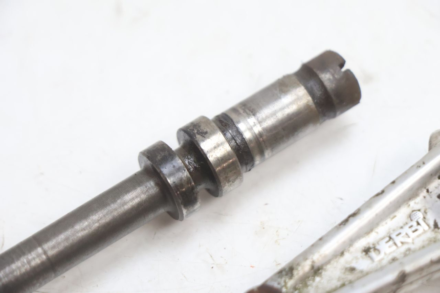 photo de KUPPLUNGSGEBERZYLINDER DERBI SENDA 50 (2003 - 2005) - Technische Nahaufnahme