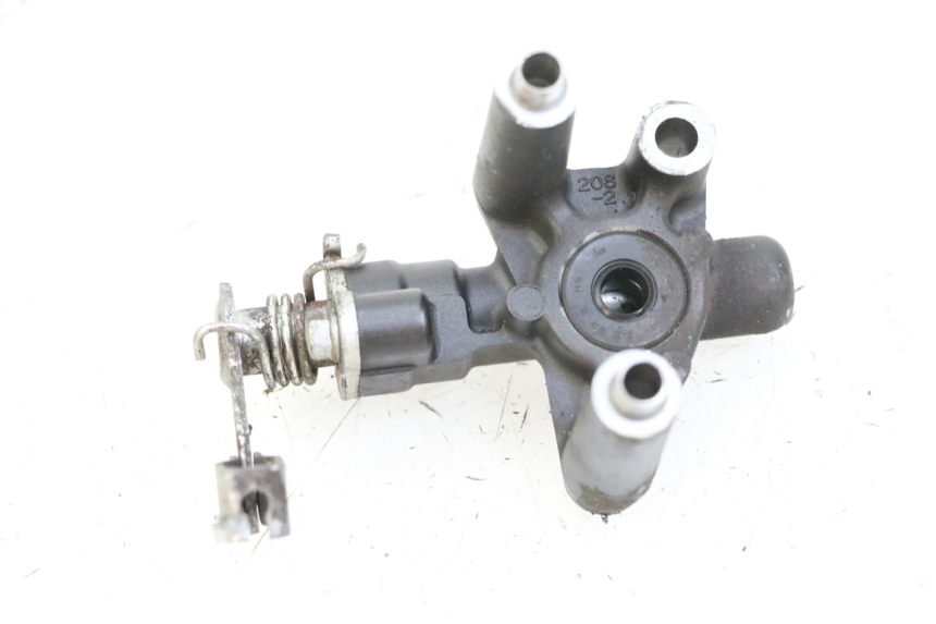 photo de KUPPLUNGSGEBERZYLINDER YAMAHA XJ6 600 (2008 - 2016) - Detailansicht des Bauteils