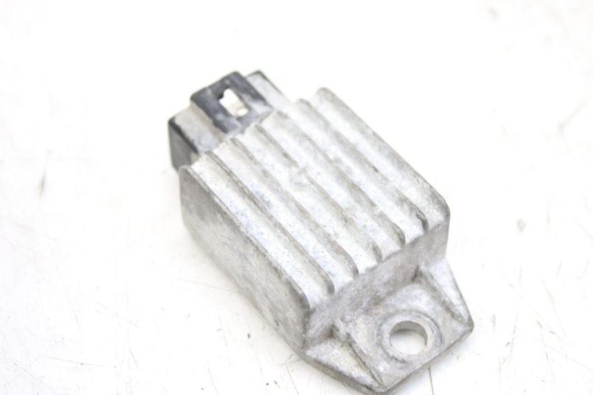 photo de LICHTMASCHINENREGLER KYMCO AGILITY 4T 50 (2005 - 2018) - Alternative Perspektive