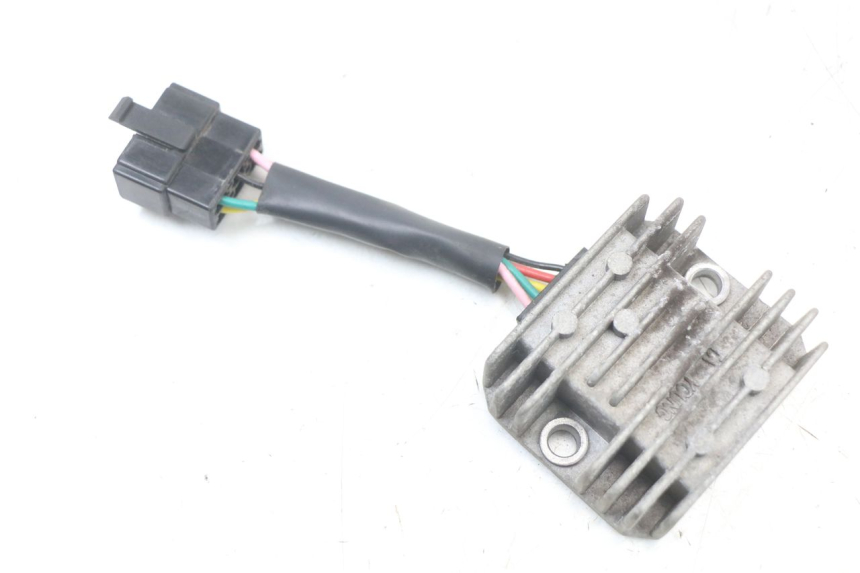 photo de LICHTMASCHINENREGLER KYMCO AGILITY 4T 50 (2018 - 2022) - Detailansicht des Bauteils