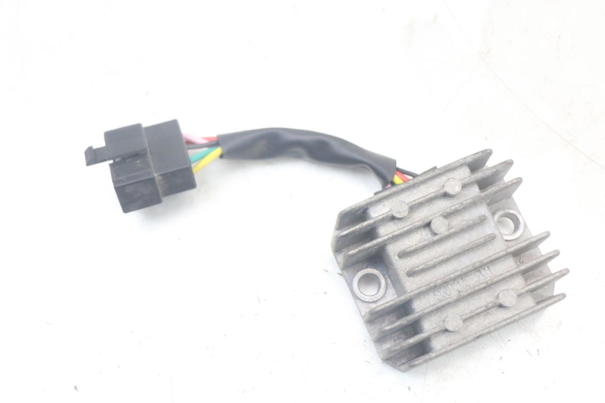 photo de LICHTMASCHINENREGLER KYMCO AGILITY 4T 50 (2018 - 2022) - Hauptansicht