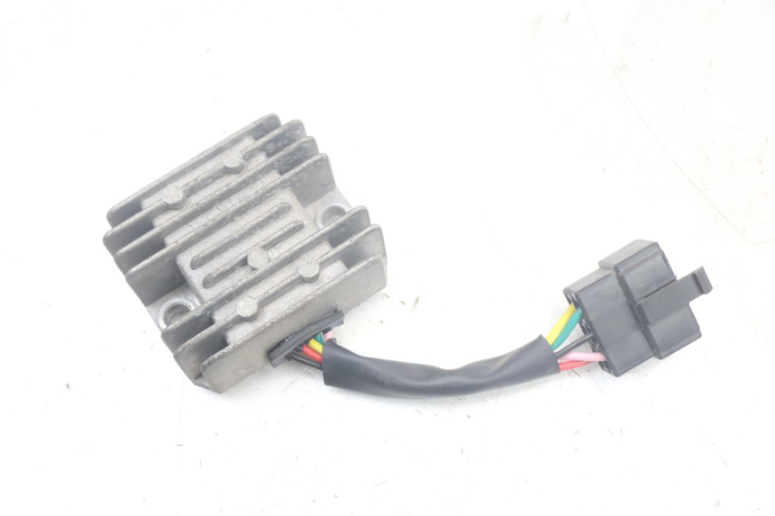 photo de LICHTMASCHINENREGLER KYMCO AGILITY 4T 50 (2018 - 2022) - Detailansicht des Bauteils