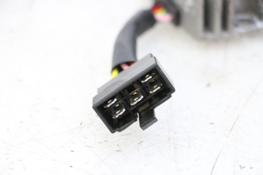 photo de LICHTMASCHINENREGLER KYMCO AGILITY 4T 50 (2018 - 2022) - Alternative Perspektive