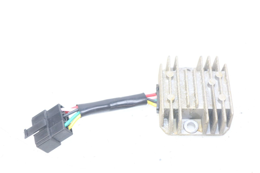 photo de SPANNUNGSREGLER KYMCO AGILITY CITY 2T 50 (2008 - 2016) - Hauptansicht