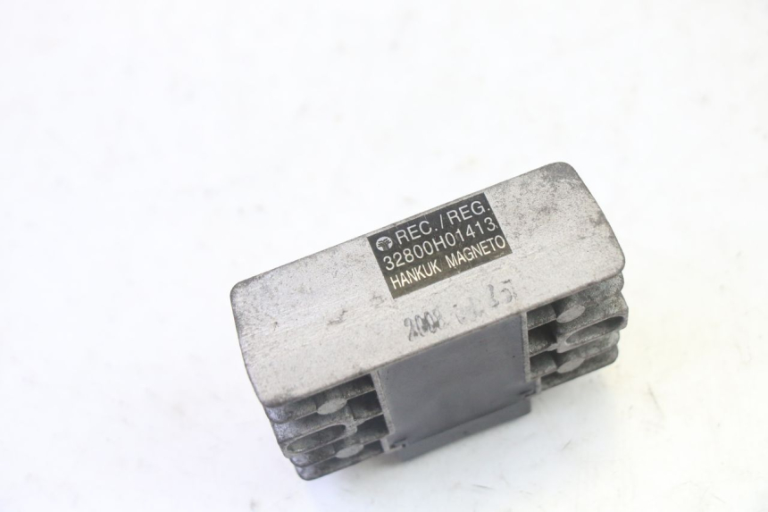 photo de REGLER LICHTMASCHINE HYOSUNG GV AQUILA 125 (2000 - 2009) - Technische Nahaufnahme