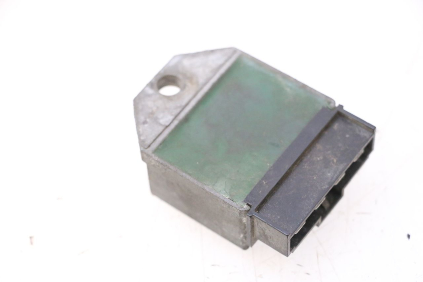 photo de SPANNUNGSREGLER MBK BOOSTER SPIRIT 50 (1999 - 2003) - Zoom auf Gebrauchszustand