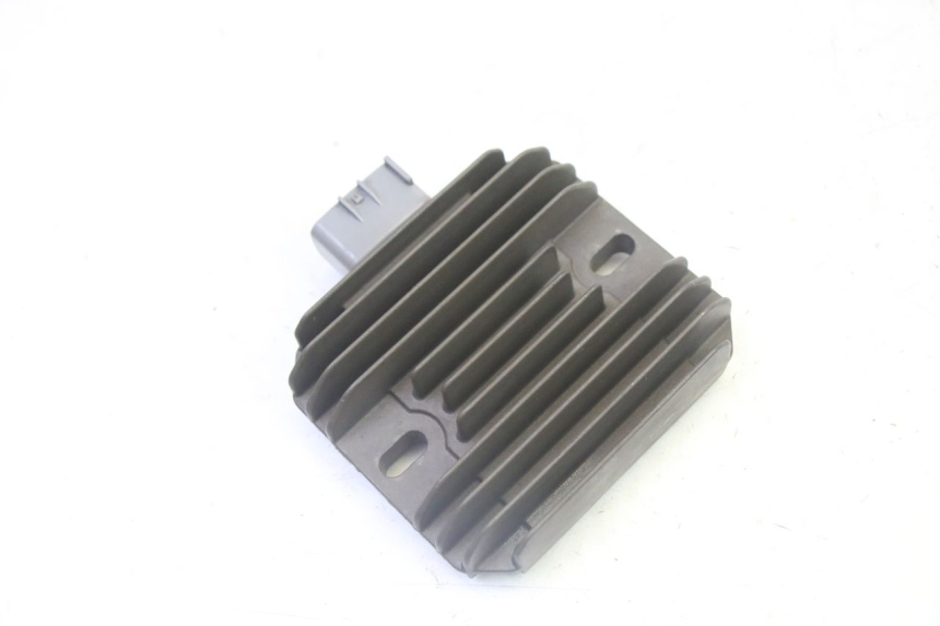 photo de LICHTMASCHINENREGLER SUZUKI BURGMAN 125 (2007 - 2014) - Hauptansicht