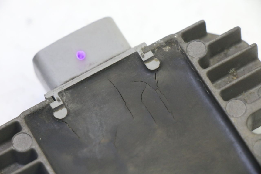 photo de LICHTMASCHINENREGLER SUZUKI BURGMAN 125 (2007 - 2014) - Technische Nahaufnahme