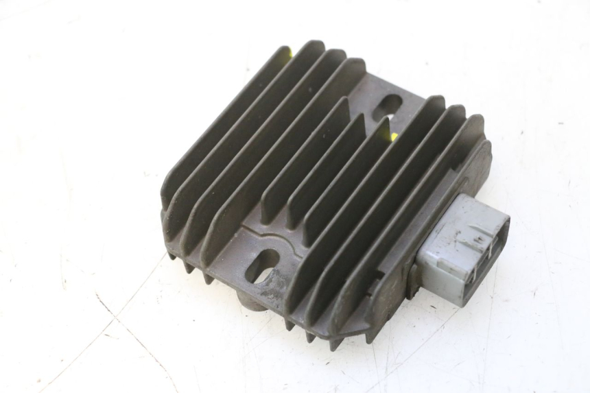 photo de LICHTMASCHINENREGLER SUZUKI BURGMAN 125 (2007 - 2014) - Alternative Perspektive