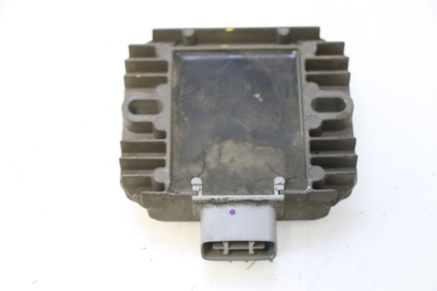 photo de LICHTMASCHINENREGLER SUZUKI BURGMAN 125 (2007 - 2014) - Detailansicht des Bauteils