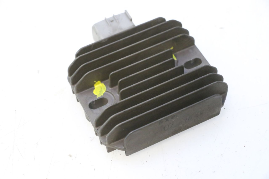 photo de LICHTMASCHINENREGLER SUZUKI BURGMAN 125 (2007 - 2014) - Technische Nahaufnahme