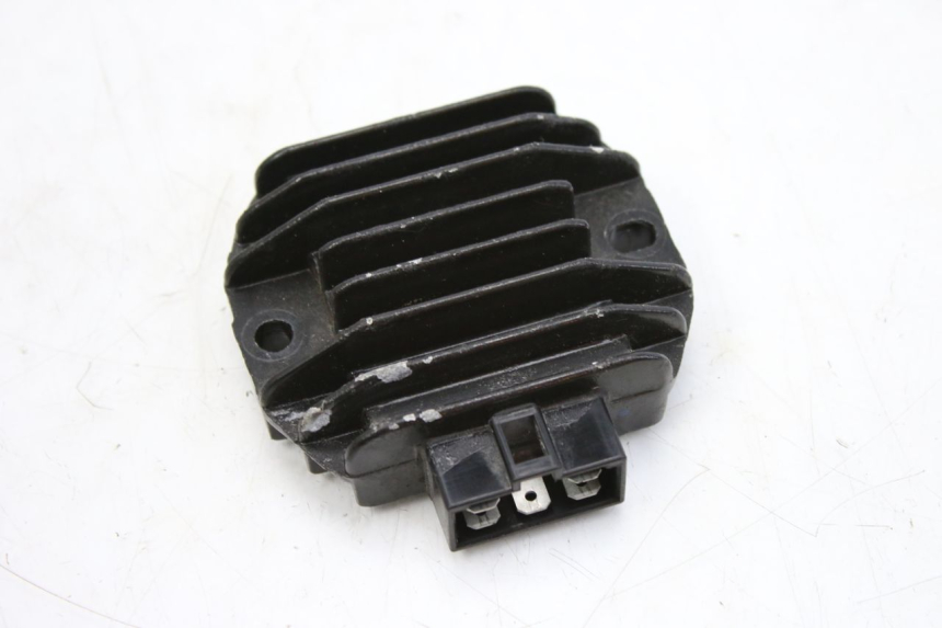 photo de LADEREGLER YAMAHA BW'S BWS 125 (2010 - 2013) - Details der Befestigungspunkte