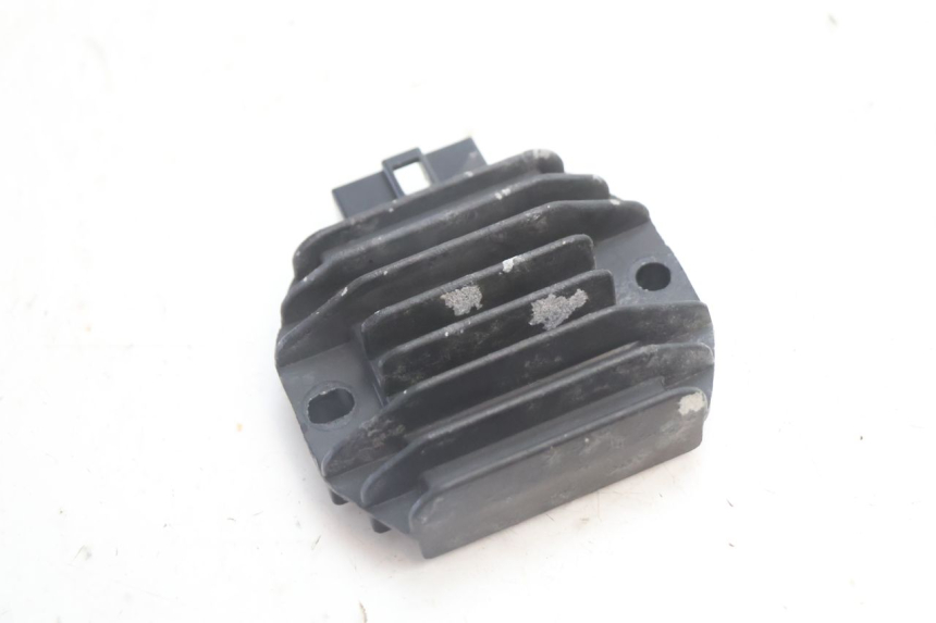 photo de LADEREGLER YAMAHA BW'S BWS 125 (2010 - 2013) - Alternative Perspektive