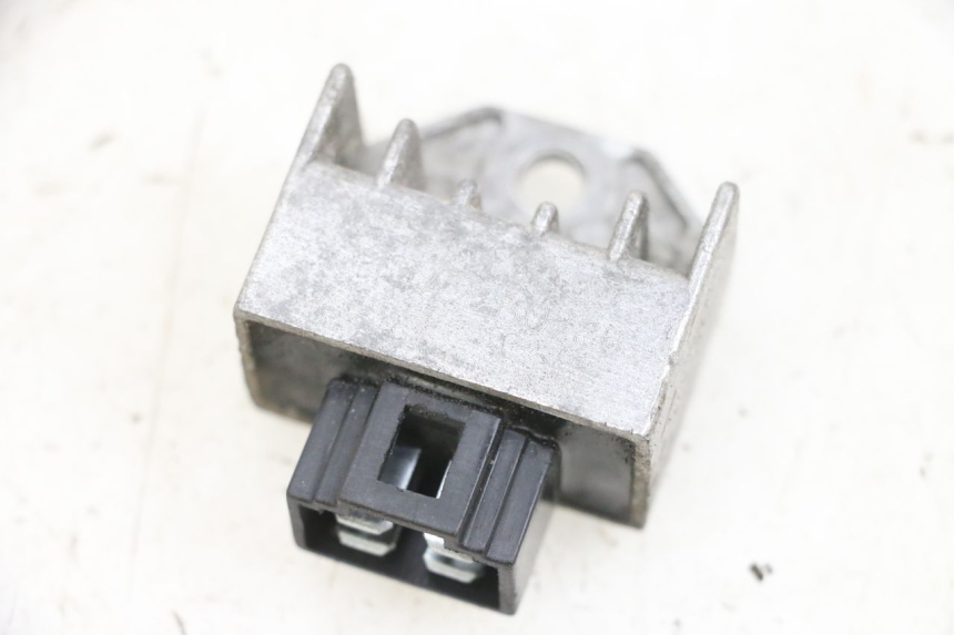 photo de LICHTMASCHINENREGLER YAMAHA BW'S EASY 50 (2013 - 2016) - Hauptansicht