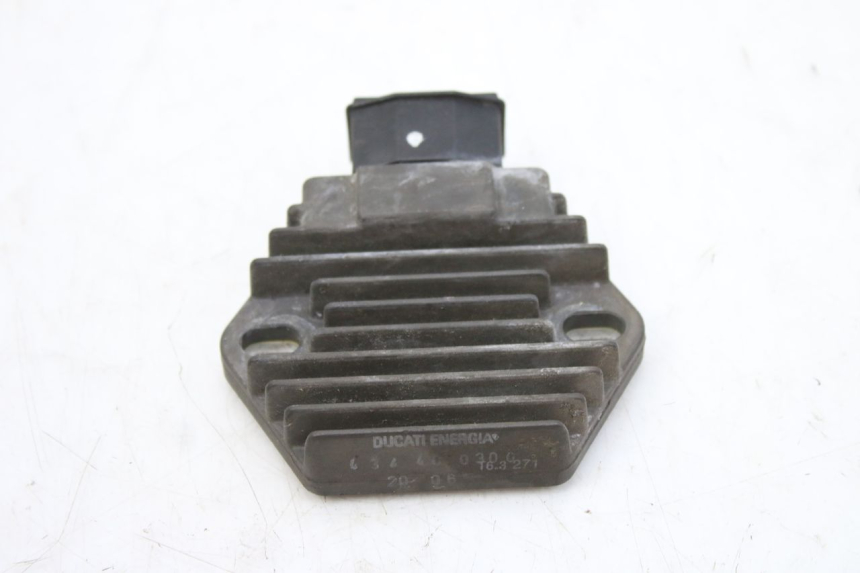 photo de LADEREGLER HONDA CBF 500 (2004 - 2007) - Detailansicht des Bauteils