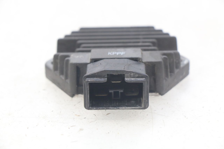 photo de REGLER LICHTMASCHINE HONDA CBR R 125 (2003 - 2006) - Gesamtansicht des Produkts