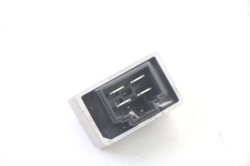 photo de LICHTMASCHINENREGLER PEUGEOT CITYSTAR 2T 50 (2018 - 2021) - Zoom auf Gebrauchszustand