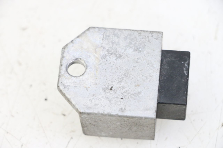 photo de SPANNUNGSREGLER PEUGEOT CITYSTAR 50 (2013 - 2017) - Alternative Perspektive