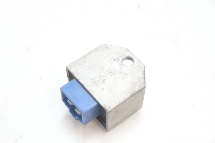photo de REGLER LICHTMASCHINE HM HONDA CRM DERAPAGE RR 50 (2006 - 2017) - Alternative Perspektive