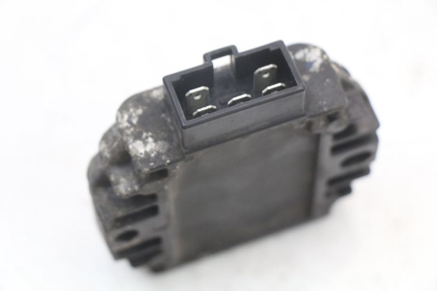 photo de LICHTMASCHINENREGLER YAMAHA CYGNUS X 125 (2004 - 2007) - Zoom auf Gebrauchszustand