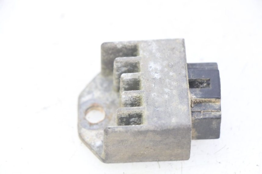 photo de REGLER LICHTMASCHINE DAELIM S FIVE 2T 50 (2005 - 2009) - Detailansicht des Bauteils