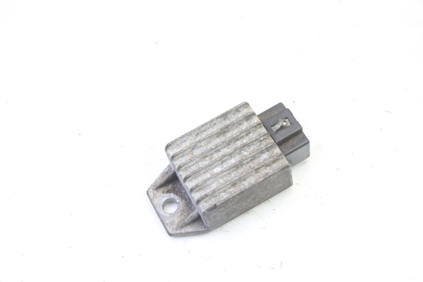 photo de REGLER LICHTMASCHINE SKYTEAM DAX REPLICA 110 (2005 - 2015) - Detailansicht des Bauteils