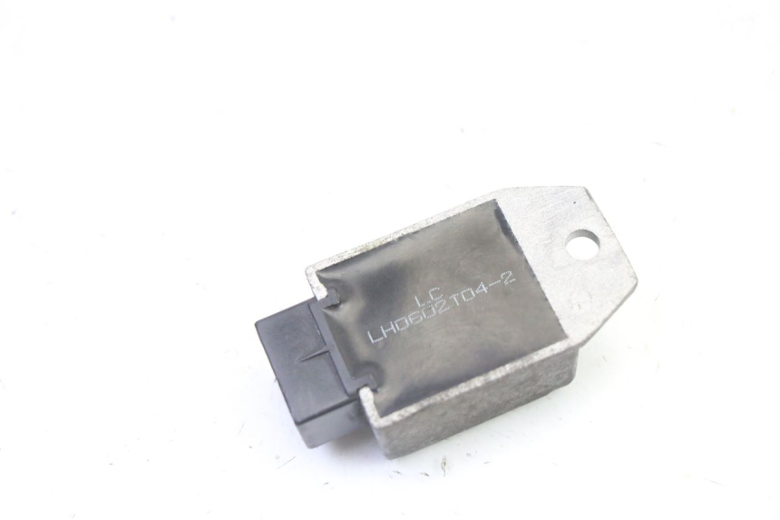 photo de REGLER LICHTMASCHINE SKYTEAM DAX REPLICA 110 (2005 - 2015) - Alternative Perspektive