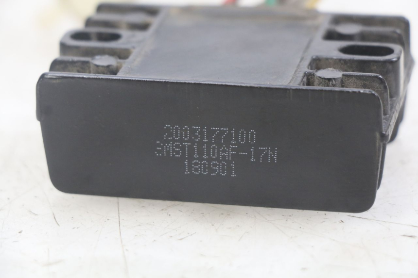 photo de SPANNUNGSREGLER PEUGEOT DJANGO 4T 50 (2014 - 2019) - Zoom auf Gebrauchszustand