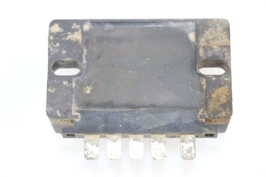 photo de REGLER LICHTMASCHINE SUZUKI DR DJEBEL 600 (1985 - 1990) - Detailansicht des Bauteils