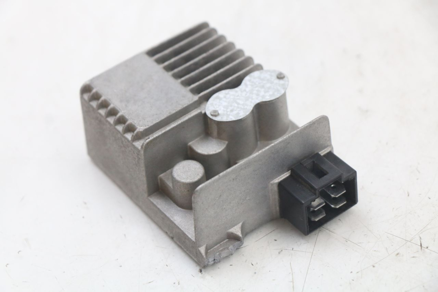 photo de REGLER LICHTMASCHINE WAYSCRAL E-START 1 (2018 - 2022) - Hauptansicht