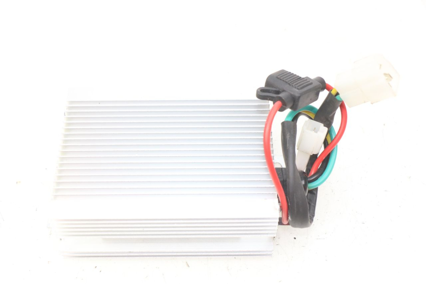 photo de REGLER LICHTMASCHINE EFUN E2GO 1 (2017 - 2021) - Hauptansicht