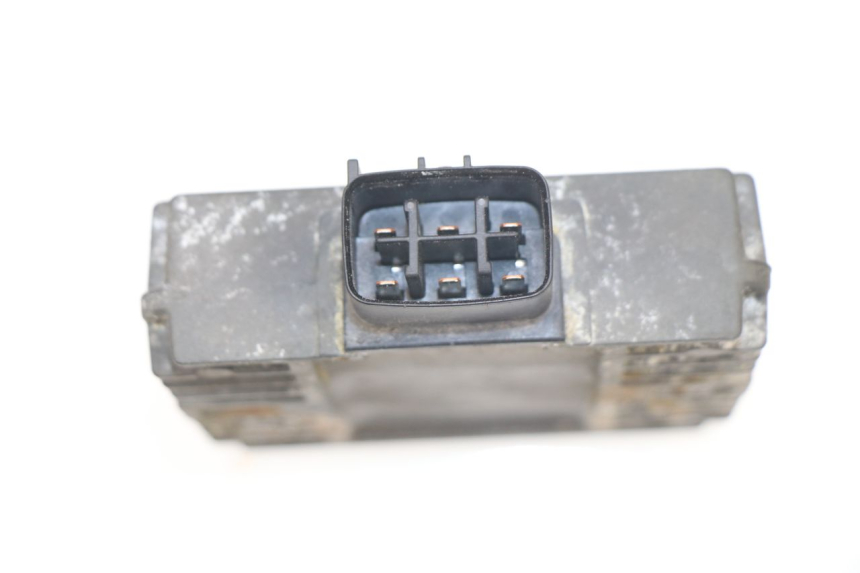 photo de LICHTMASCHINENREGLER KAWASAKI ER-6 ER6 F 650 (2006 - 2009) - Detailansicht des Bauteils