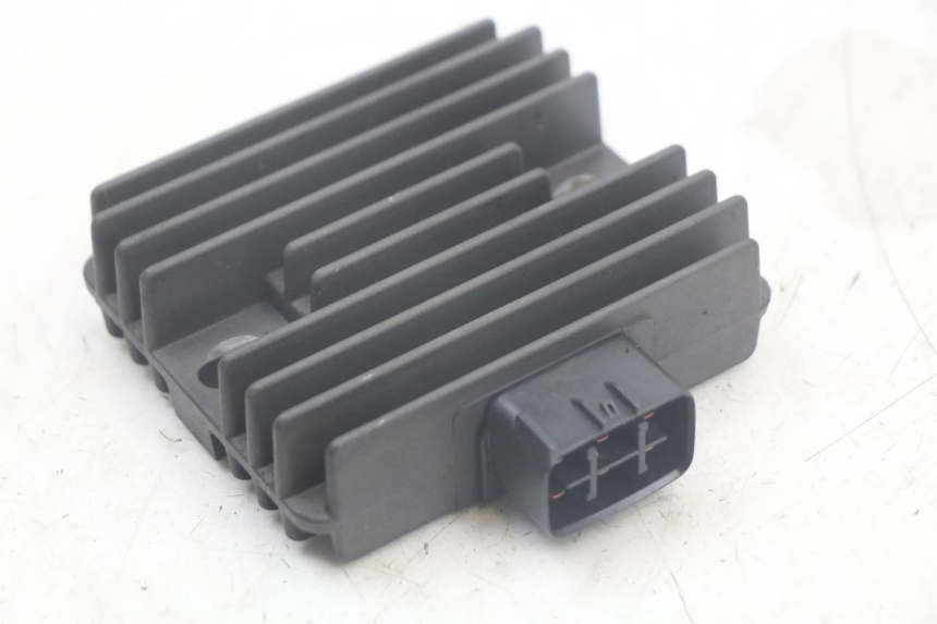 photo de REGLER LICHTMASCHINE KAWASAKI ER-6 ER6 N 650 (2012 - 2016) - Hauptansicht