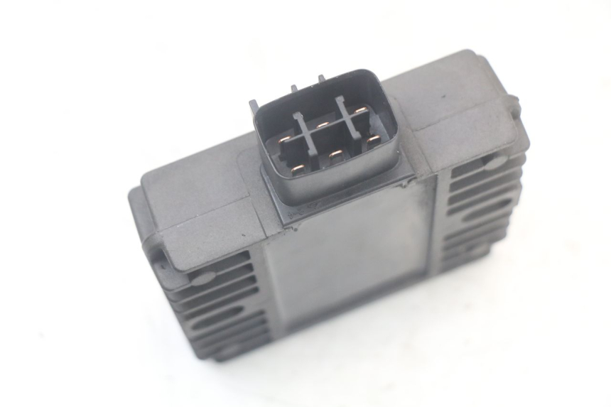 photo de REGLER LICHTMASCHINE KAWASAKI ER-6 ER6 N 650 (2012 - 2016) - Alternative Perspektive