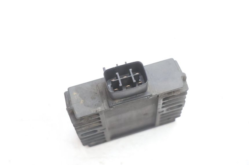 photo de REGLER LICHTMASCHINE KAWASAKI ER-6 ER6 N 650 (2005 - 2009) - Alternative Perspektive