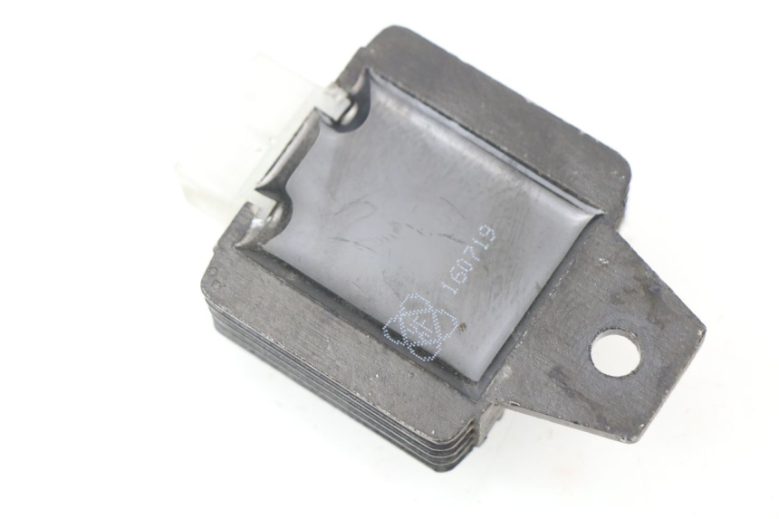 photo de LADEREGLER TNT MOTOR FASTINO 4T 50 (2013 - 2019) - Detailansicht des Bauteils