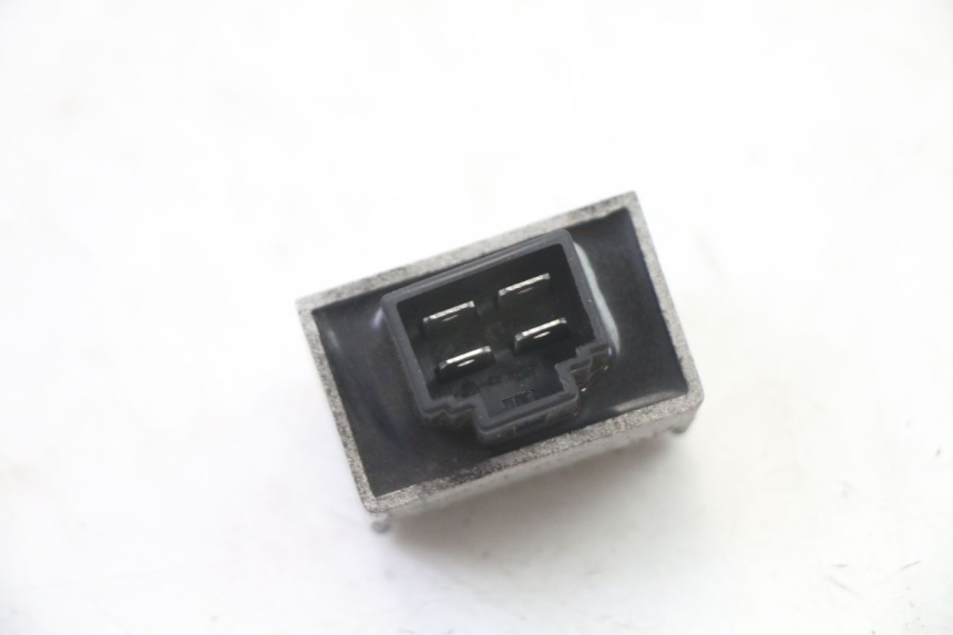 photo de REGLER LICHTMASCHINE SYM FIDDLE 2 S 125 (2012 - 2014) - Zoom auf Gebrauchszustand